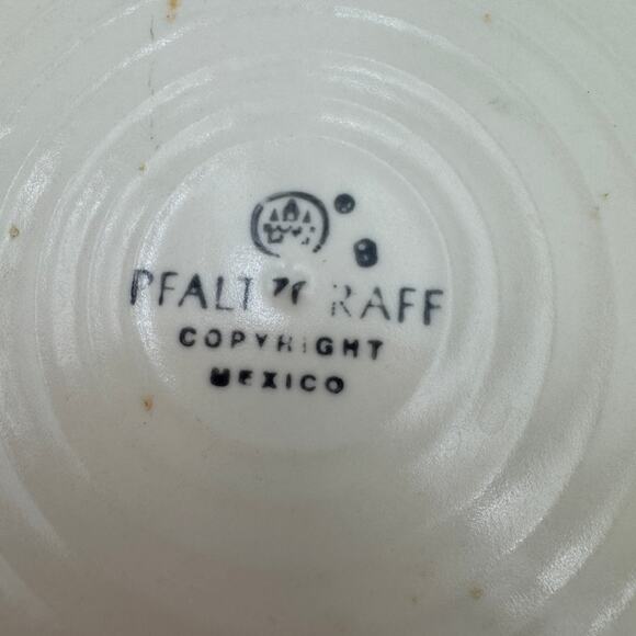 Vintage Pfaltzgraff Baja Salad Plates Set/4 Blue with Flower Center - Picture 3 of 6